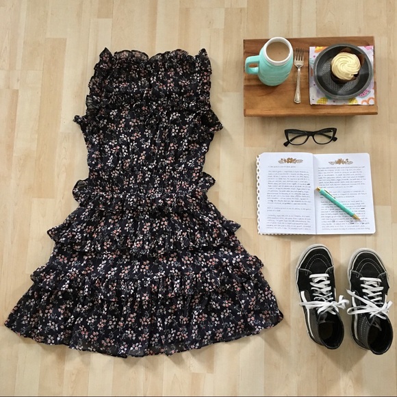 Design Lab floral sleeveless tiered ruffle dress - Picture 1 of 8